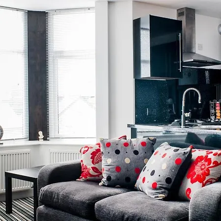 The Arches Apartment *